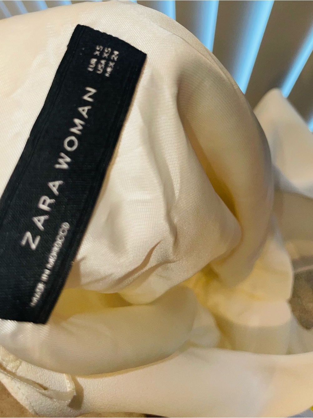Zara Woman Cream Blazer with open arm Detail - Picture 6 of 6